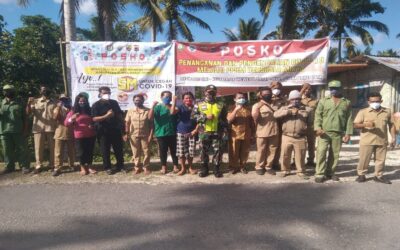 Babinsa dan Tim Satgas COVID-19 Desa Lolo Ole Turun Edukasi PPKM