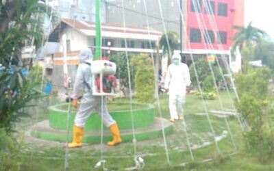 Mikail Jaka Laki: Spraying Disinfectants to Break the Chain of Spread of Covid-19