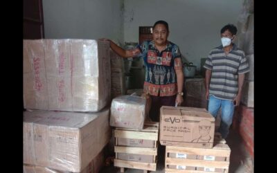 VIDEO – Cegah Corona – Dinsos Sumba Timur Terima Bantuan APD dan Hand Sanitizer dari Kemensos