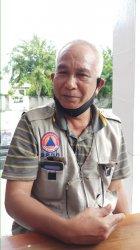 Cegah Penyebaran Covid-19 – BPBD Sumba Timur Lakukan Penyemprotan Disinfektan