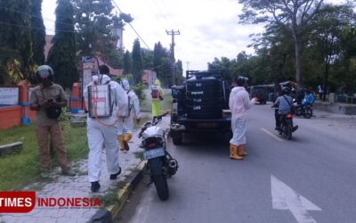 Putus Rantai Covid-19, BPBD Sumba Timur Rutin Semprot Disinfektan