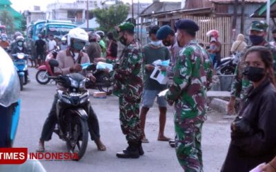 Cegah Penyebaran Covid-19, Kodim 1601 Sumba Timur Bagi Masker Gratis