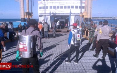 Posko Gugus Tugas Covid-19 Sumba Timur Sterilisasi Penumpang Kapal Feri