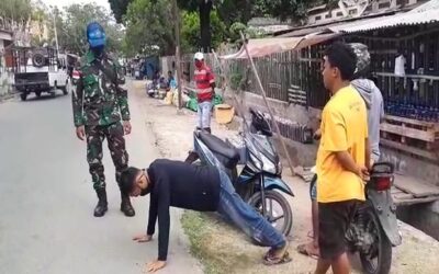 Tidak Pakai Masker, Siapkan Tenaga untuk Push-up atau Tahan Malu Bernyanyi Ditonton Warga