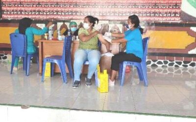 Sudah 75 Ribu Warga Sumba Timur Terima Vaksinasi Covid-19 Dosis Pertama