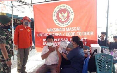 BINDA NTT Vaksin Ratusan Pedagang dan Pengunjung Pasar Matawai Sumba Timur